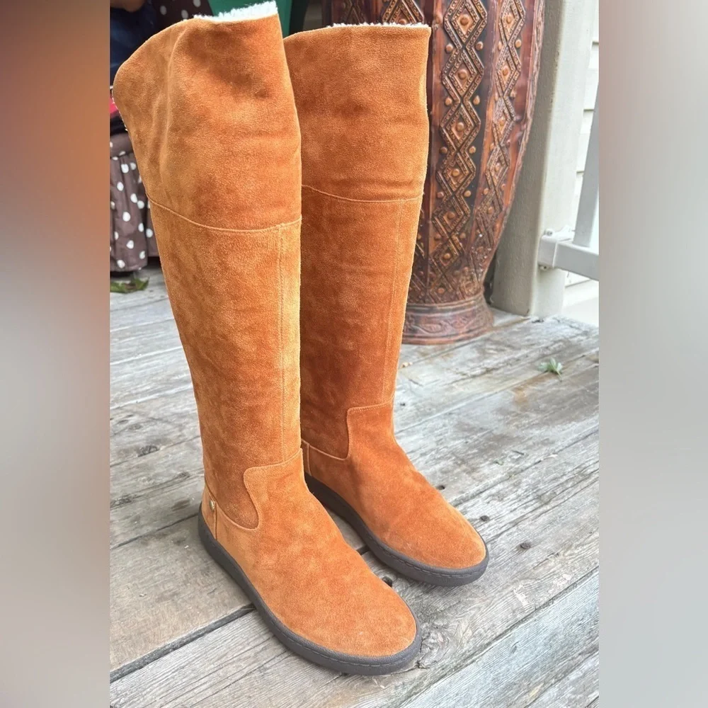 Michael Kors suede boots with a zipper on the back
